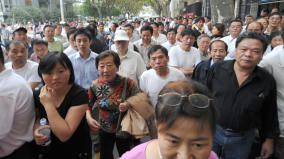 于朦朧案讓人不寒而慄民眾看清中共惡魔紛紛「三退」(圖)