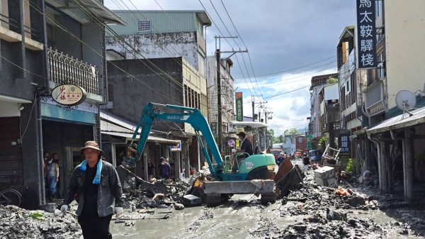 花莲 马太鞍溪 堰塞湖 光复 铲子超人