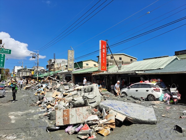 花莲 马太鞍溪 堰塞湖 光复 铲子超人