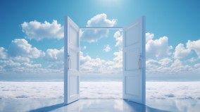 白天三度遇见已故好友前夫死后竟开始念书(图)