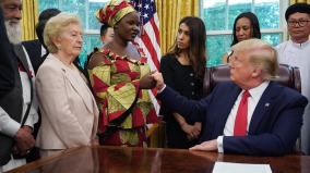 川普警告奈及利亞:若不遏制屠殺美方或「火力全開」(圖)