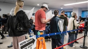 川普馬斯克同聲挺庫默阻曼達尼當選紐約市長(圖)