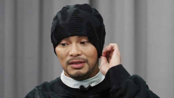 馬來西亞歌手黃明志。