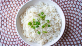 别再买胶原蛋白了煮饭时加一小把“黄金搭档”(图)