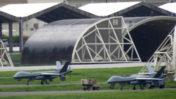 無人機