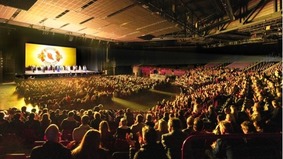 神韵法国首站引热潮精英赞复兴中华传统文化(图)