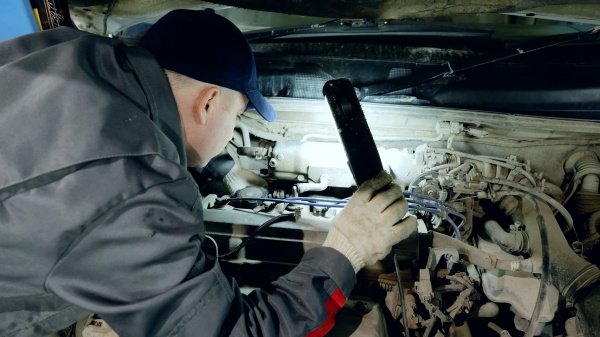 检查 检修 1555139846