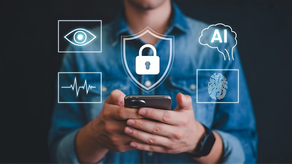 关机对手机安全有好处