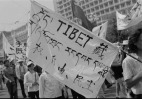 不忘1989年的拉萨起义与天安门运动中的藏人之声(图)