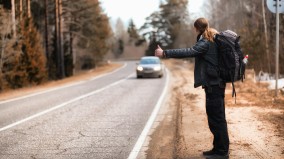 搭便車的是幽靈消失在後座的人們(圖)