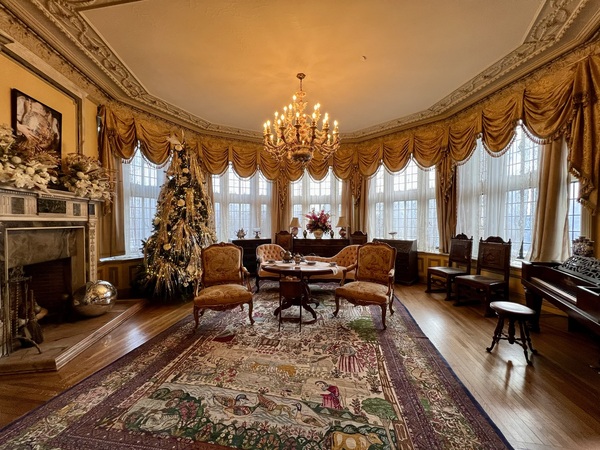 原型塔樓下的原型會客室