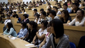 妄言7常委中应有女性北京理工大学女硕导被开除(图)