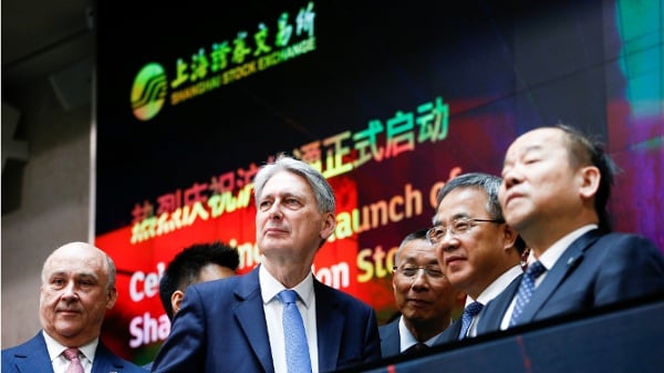 五中全会的五大疑云胡春华抓住习近平致命错误(组图)