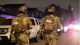 中共监视赖清德之子FBI局长警告:美国不是游乐场(图)