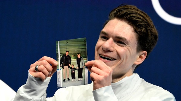 花样滑冰手瑙莫夫奥运首秀献给天堂的父母(图)