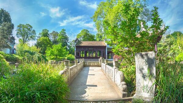 父母跟子女有四种缘,分别是报恩、报怨、讨债、还债