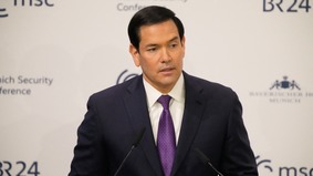 卢比奥慕尼黑演讲获热烈回应:听众起立鼓掌(图)