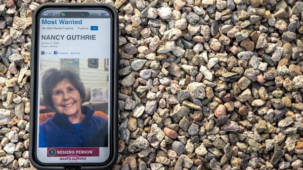 43年法医画师出手还原NBC主播母亲绑匪面貌(图)