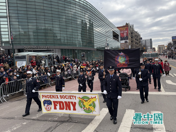 2026年2月21日是中国黄历丙午马年(火马年)大年初五,美国纽约黄历新年游行在最大的华人社区法拉盛中心区域盛大登场