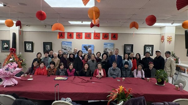 王秀芳个人画展已开幕,展出素描习作、工笔习作和油画50多幅。(图片来源:主办方提供)