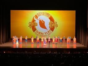 昨天還是僱傭干擾者轉天變神韻粉絲的故事(圖)