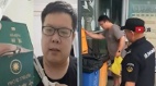 剪护照高调“投奔祖国”8个月台湾网红被拍翻垃圾桶(图)