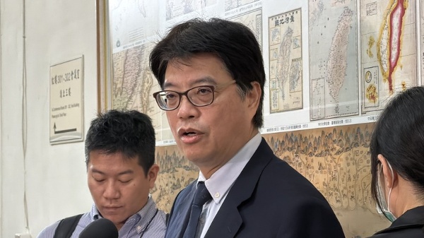 饒慶鈴錄影參與海峽論壇遭查處,陸委會主委邱垂正表示:已函請主管機關內政部依《兩岸人民關係條例》相關規定進行行政查處。