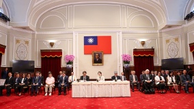 监察院存废引讨论蓝绿白激烈交锋(图)