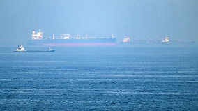 美军空袭伊朗140处目标伊朗报复多个海湾国家(图)