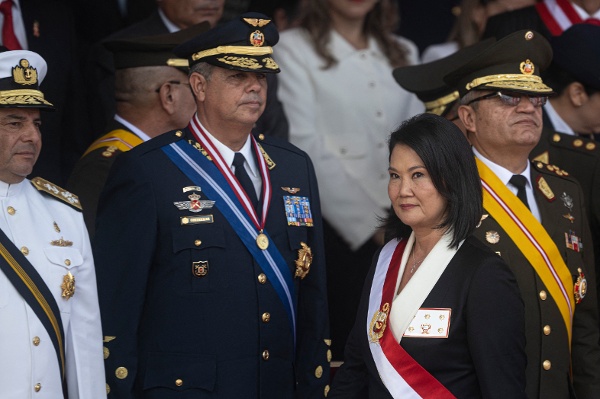 秘魯總統籐森惠子（Keiko Fujimori）於2026年7月29日在首都利馬出席慶祝秘魯國慶日的閱兵式。