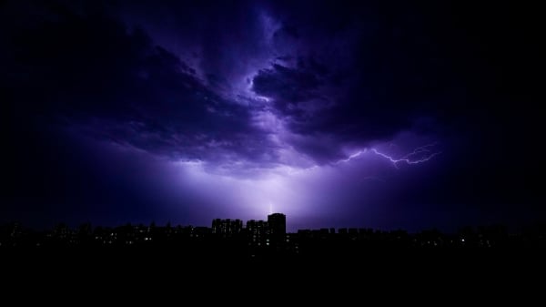 閃電劃過北京天空。（圖片來源：Fred Lee/Getty Image）