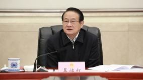 易炼红触犯中共大忌曾获有意培养落马时机藏信号(图)