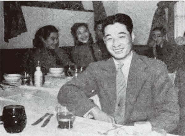 1952年中共“文艺整风”结束后，电影巨星石挥一心要为“新中国”的电影事业贡献力量，却在“反右”运动中被打成右派，于1957年11月跳江自尽。（资料图片）