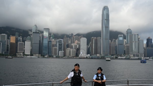 2024年7月1日，香港維多利亞港迎來香港回歸27週年，港警在維港巡邏。（圖片來源：PETER PARKS/AFP via Getty Images）