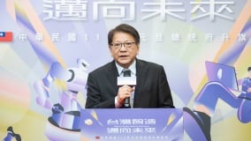 三大争议法案潘孟安：总统一定会如期公布(图)