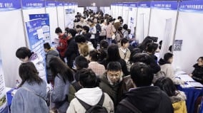 中共统计局公布5月份失业率5满屏嘲讽(组图)
