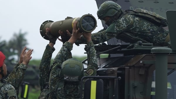 天馬操演，官兵實彈射擊鑑測。