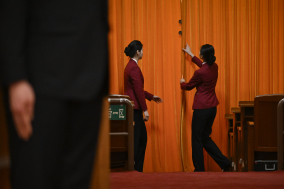 人大常委會二十一次會議缺席13人兩上將不見蹤影(圖)