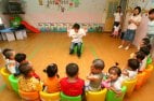 中国幼儿园每小时消失2所在园幼儿5年锐减千万(图)