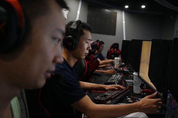 你知道吗电动打久了人会变面相与命运的改变(组图)
