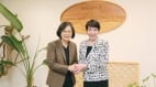 高市早苗当选日本自民党总裁蔡赖齐贺(图)