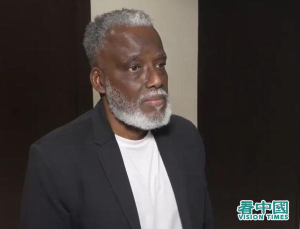 华府扶轮社成员克劳迪奥·罗伯托·布朗（Claudio Roberto Brown）表示，说实话，这是我第一次真正了解到事情的严重程度。以前虽然听说过活摘器官，但没想到其规模和残酷性竟如此骇人。