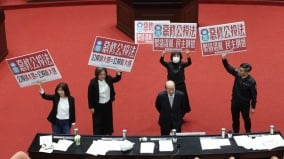 「公投綁大選」三讀通過藍綠白誰更接近台灣民意(組圖)