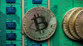 全球金融雙重危機比特幣暴跌44債市槓桿風險達歷史新高(圖)