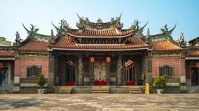 夢中廟神召喚修房頂醒來真的修好了(圖)