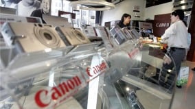 又一外資撤離專家警示經濟「三明治」困境加劇(圖)