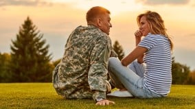 女扮男装从军寻找未婚夫以悲剧收场的爱情(图)