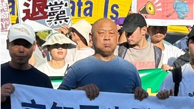 從截指之痛到走線美國的求生之路(組圖)