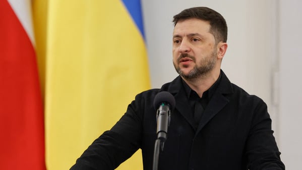 2025年12月19日，烏克蘭總統澤倫斯基在波蘭華沙總統府與波蘭總統會談後，共同出席記者會。