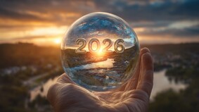 動盪世界危機四伏龍虎京華越鬥越慘(圖)